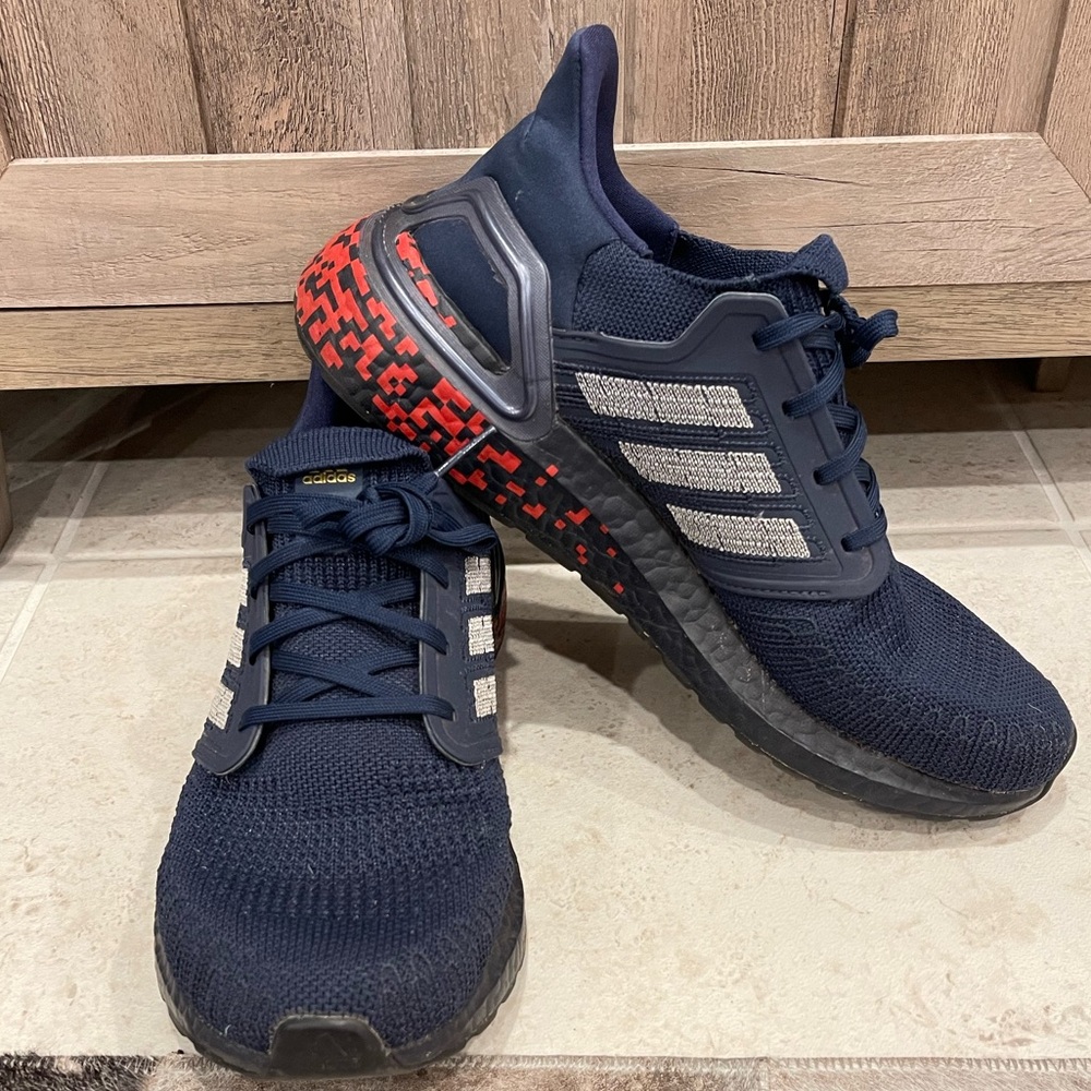 Pre-loved! Men’s ADIDAS Ultraboost Prime Blue Running Shoes!